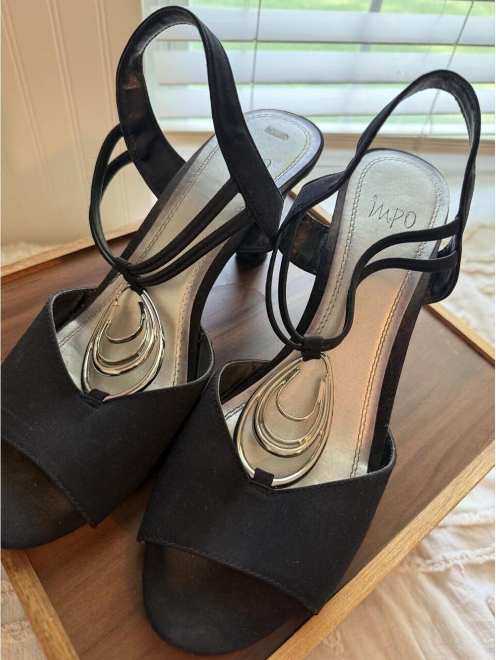 MPO Black Strappy Silver Teardrop Heels Size 10